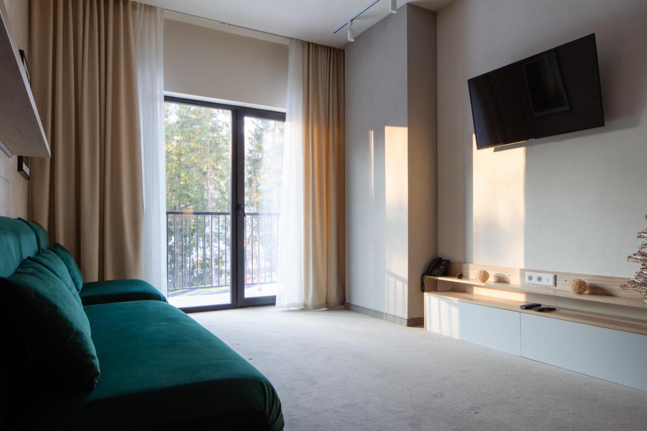 Hvoya & Hotel