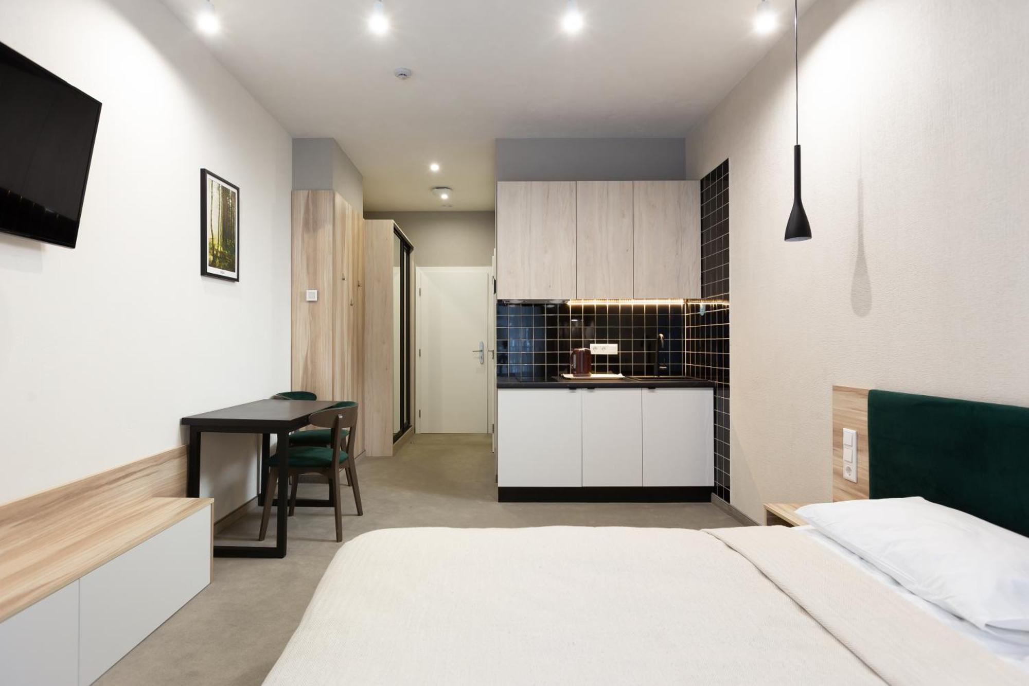 Hotel Hvoya & Bukowel